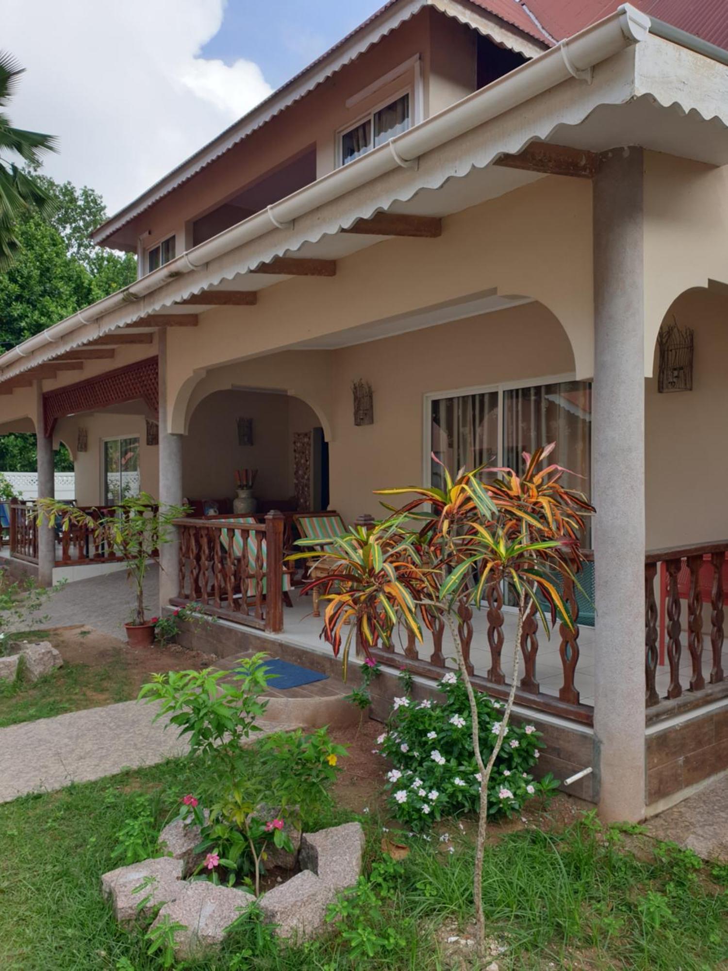 Villa Authentique La Digue Exterior photo